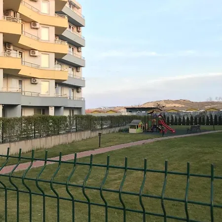 Em Kristal Apartman